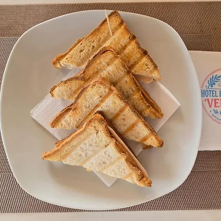 Bar Pizzeria Verona Ksamil